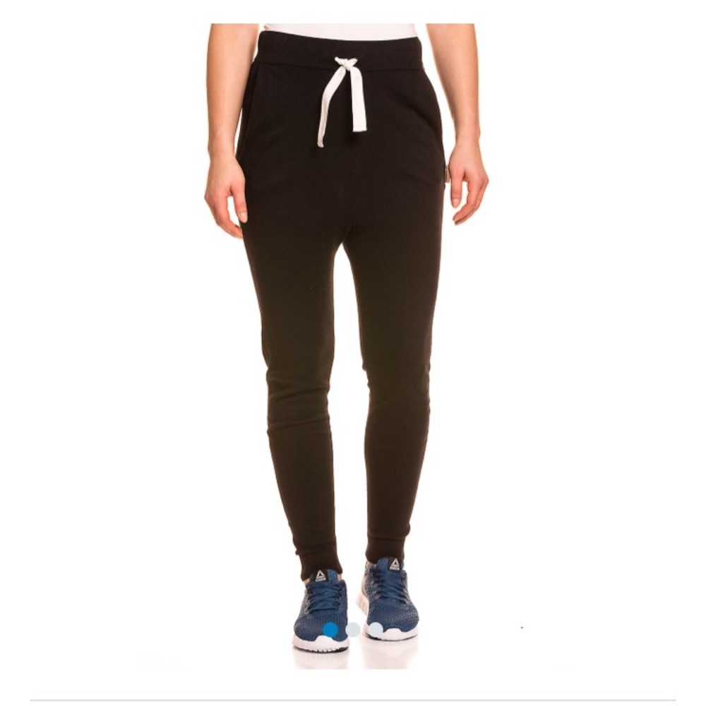 NEW Reebok Black Jogger Sweatpants Lounge Pants Yoga